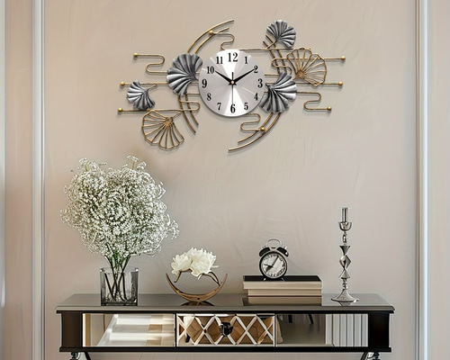 壁掛け時計 モダンアートクロック 大型金属装飾壁掛け時計 モダンな