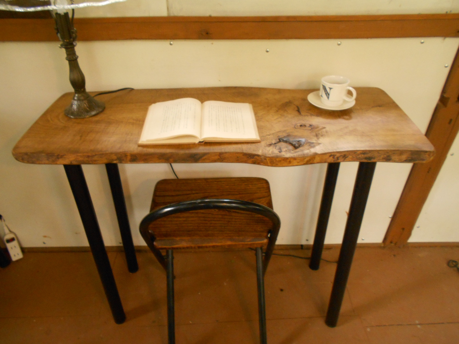 自然形　包（ほう）の木アイアンテーブル　07-02　（テーブルのみ）