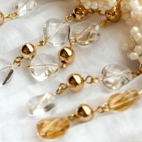 ビーズフラワー×ゆらゆらガラスビーズ ピアス/イヤリング] クリア