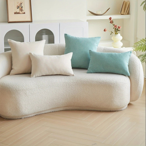 繊細な模様と刺繍が素晴らしい】刺繍クッションカバー・アルパカ