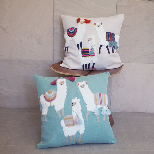 Creema特集掲載【繊細な模様と刺繍が素晴らしい】刺繍クッションカバー