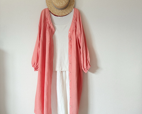 【SALE】【AHU Tahiti】ワンピース　Sサイズ　サーモンピンク 水撚りリネン/2wayワンピース/サーモンピンク/シェルボタン/ゴム袖