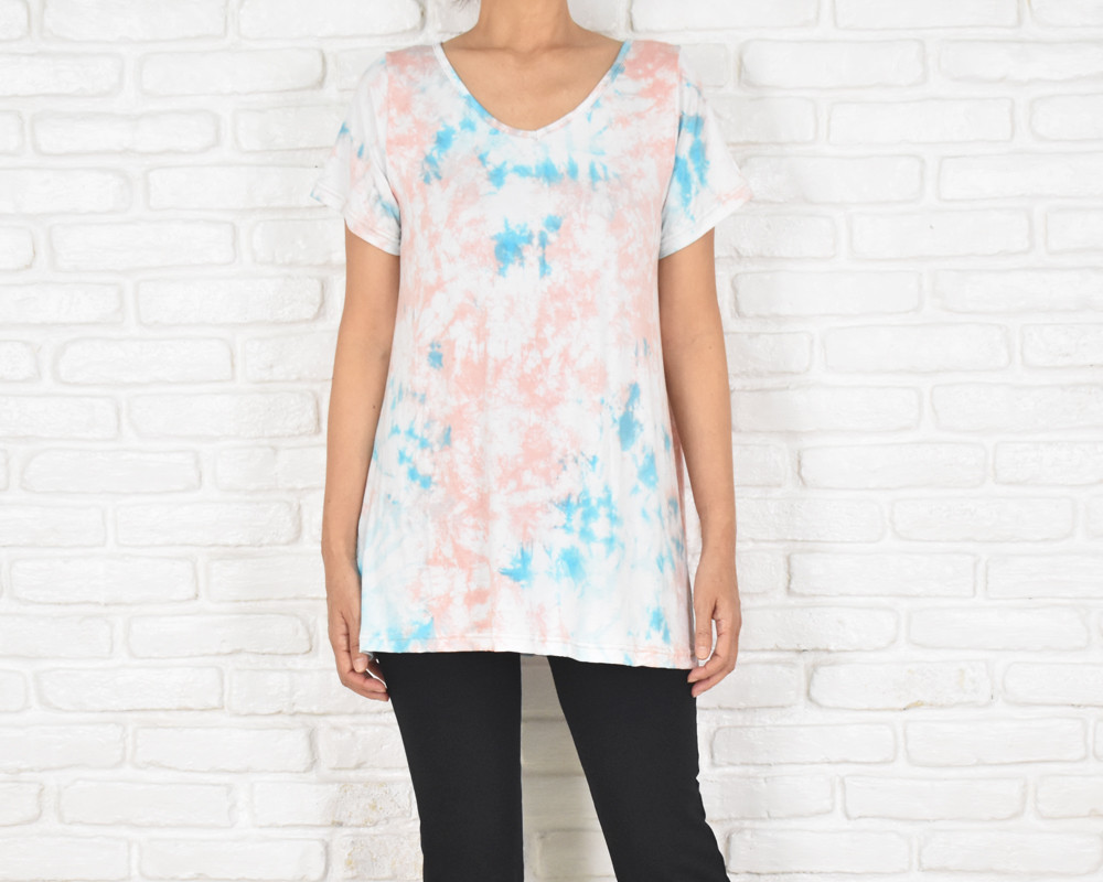 夏の新作！ムラ染めストレッチVネックTシャツ　＜ブルーピンク＞