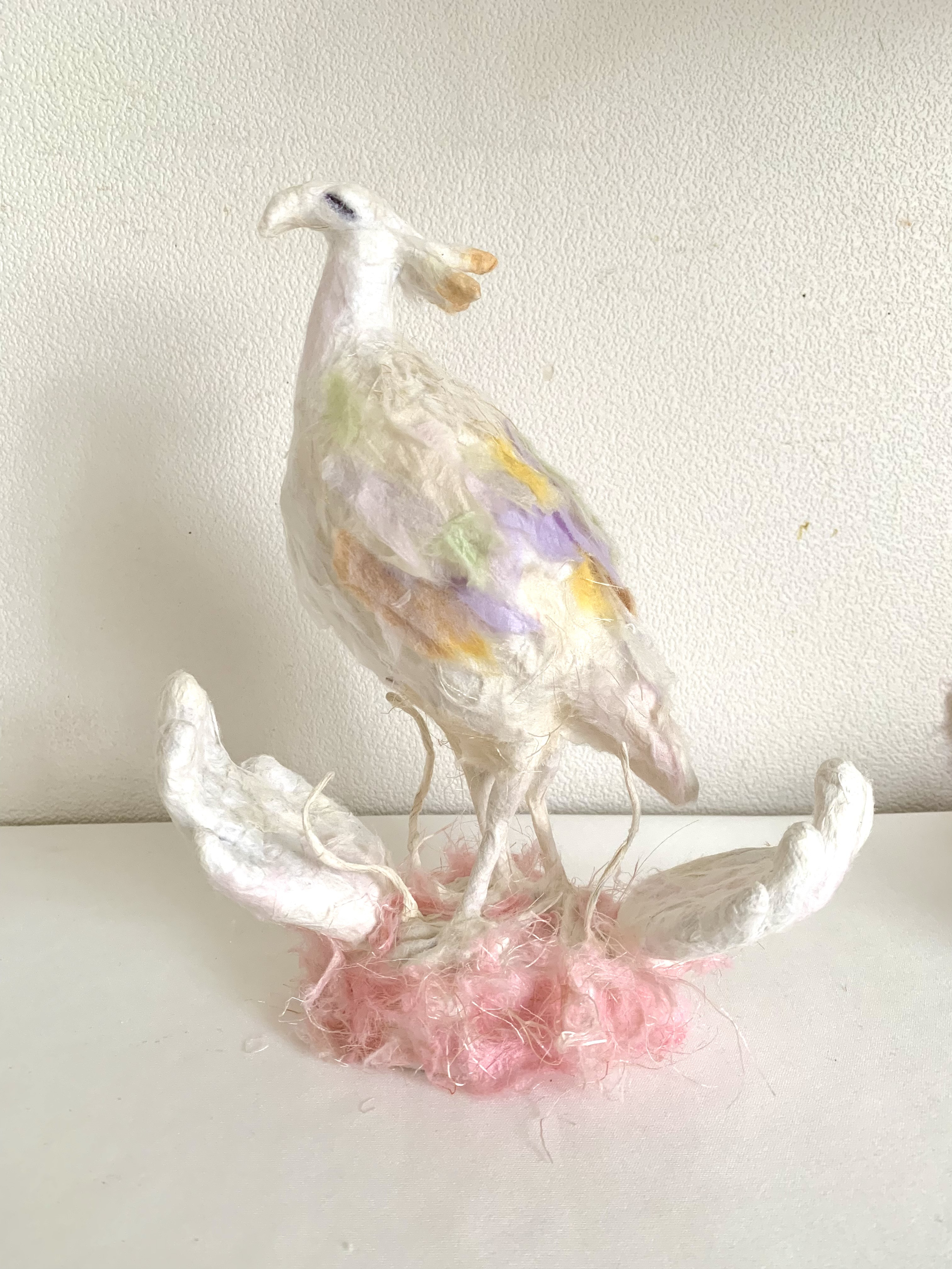 和紙の虹色八咫烏　/the Three-Legged Crow