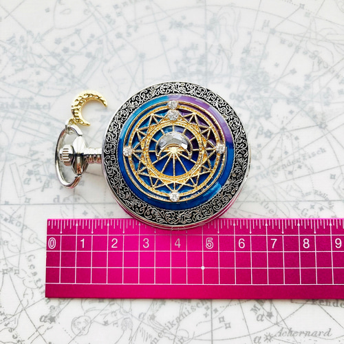 魔術師の懐中時計ー月の魔法陣☽ ネックレス・ペンダント sorarium