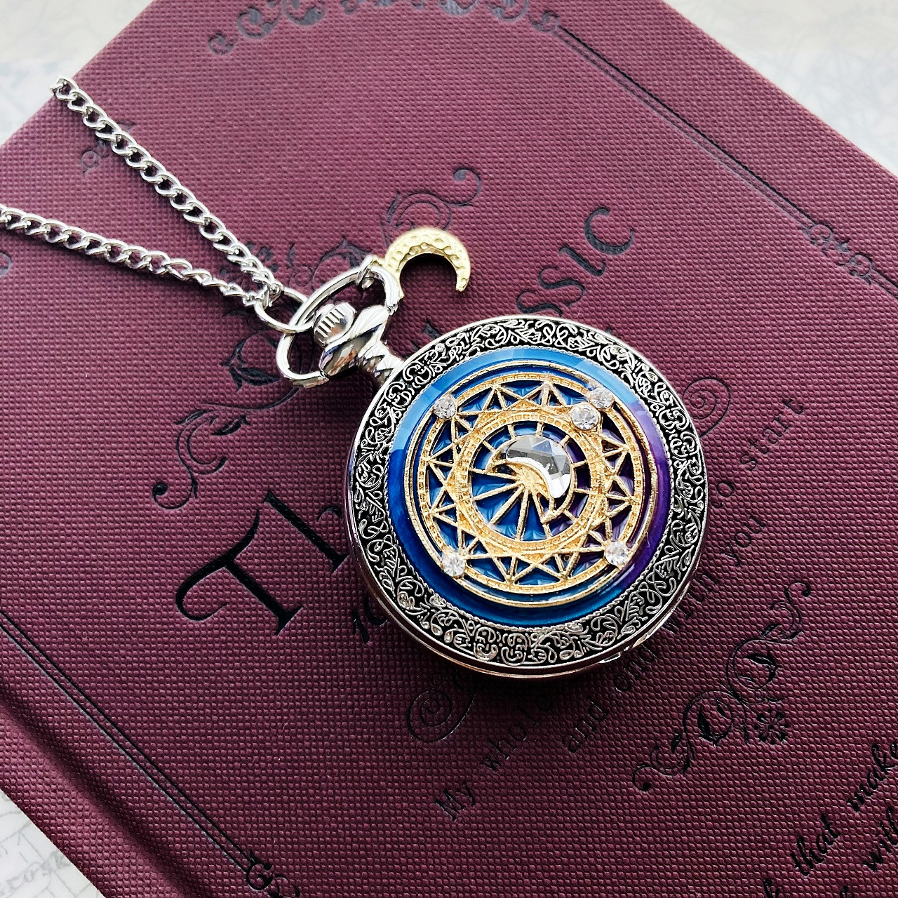 魔術師の懐中時計ー月の魔法陣☽