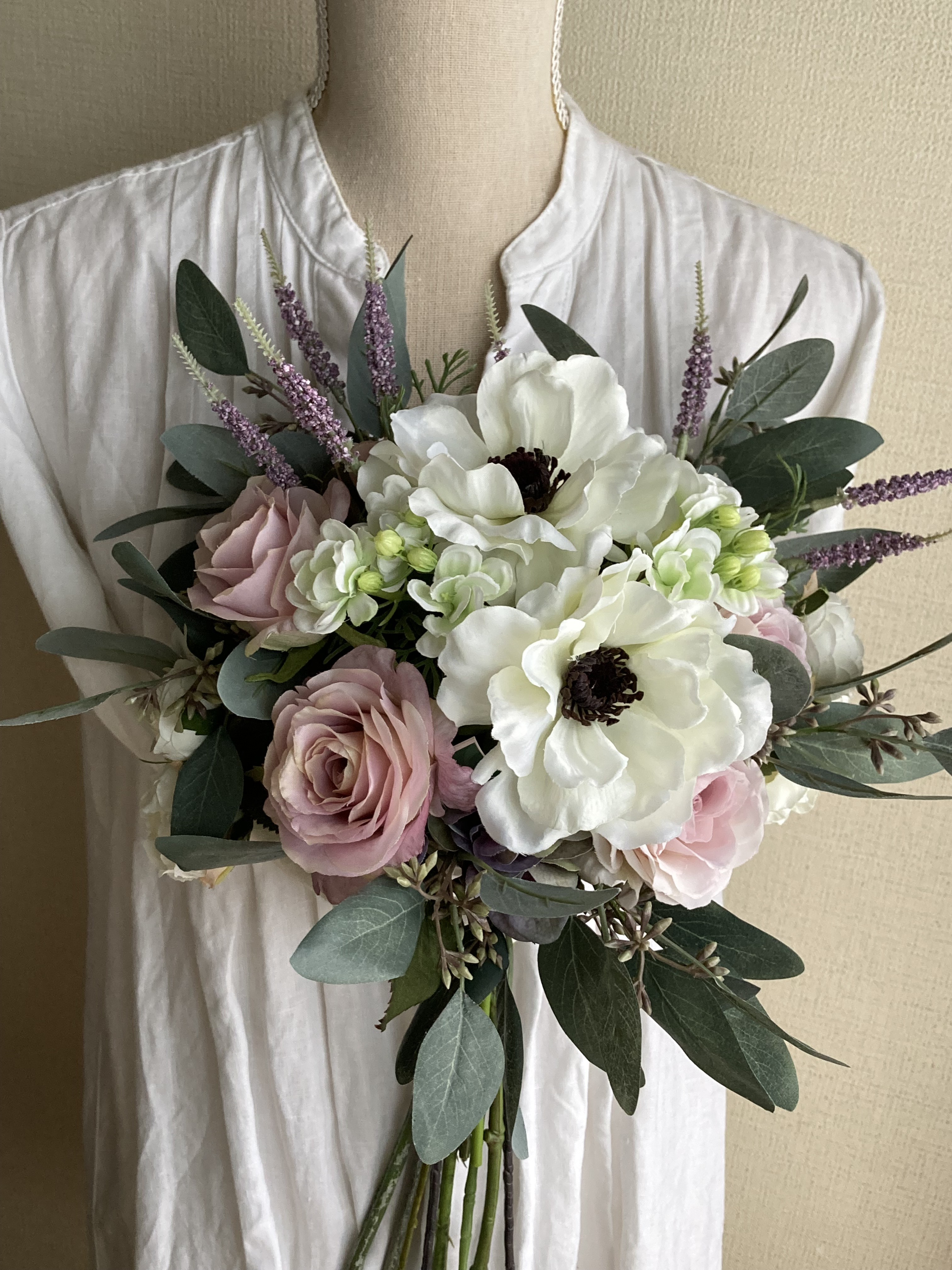 アネモネ&ローズ ウェディングブーケ・ブートニア