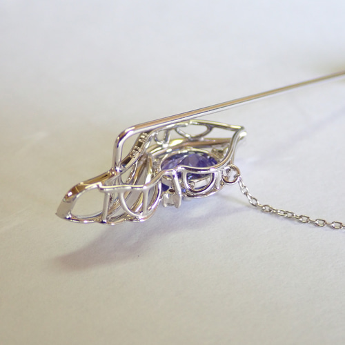 タンザナイト 1カラットアップ 青い翼ピンブローチ プラチナ900