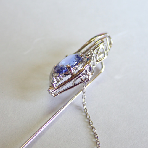 タンザナイト 1カラットアップ 青い翼ピンブローチ プラチナ900