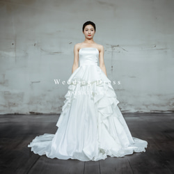 ウエディングドレス.白.チュール.リボン.Aライン.パニエ付き.挙式