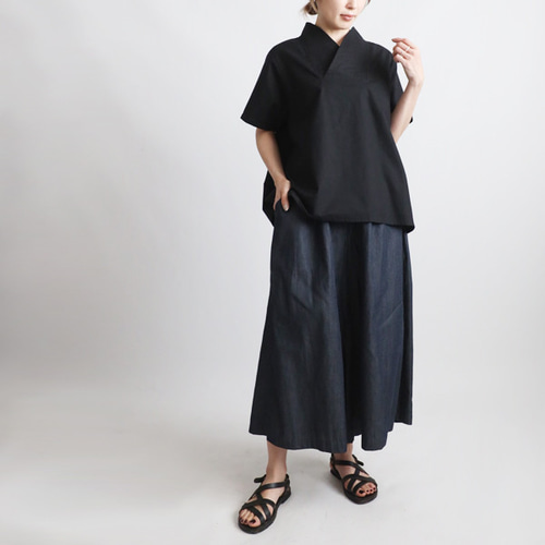 新作　夏ＳＡＬＥ 上質ギマ擬麻コットン　和装　重ね襟　Vネック　プル オーバー シャツ　半袖シャツ　トップス　ブラック　F24B 新作 夏SALE 上質ギマ擬麻コットン 和装 重ね襟 Vネック
