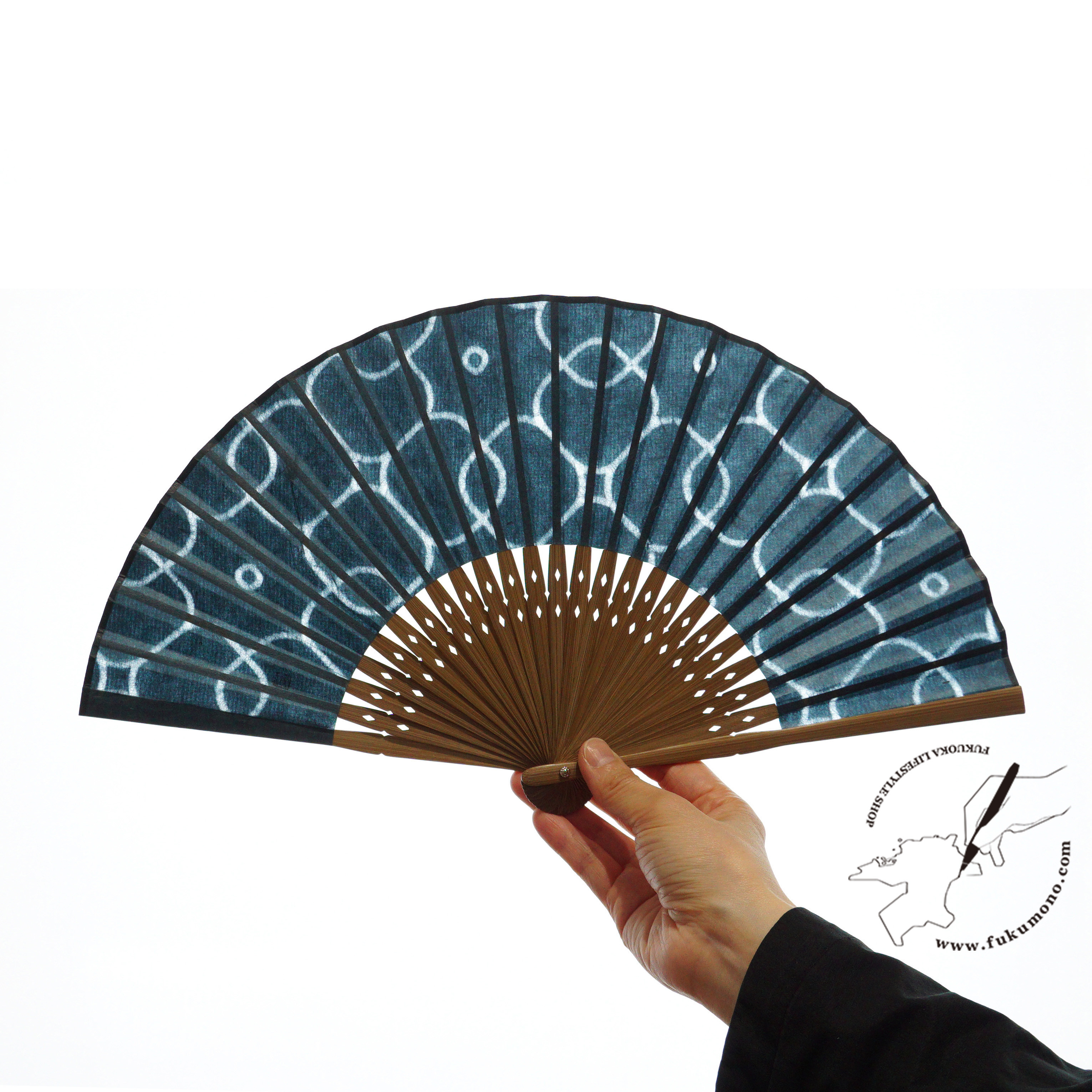 名尾和紙 扇子 / 透き花紋：潤色