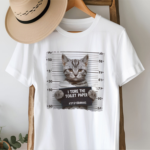 いたずらニャンコの逮捕劇_A01』猫Tシャツ【ホワイト】 5001-01