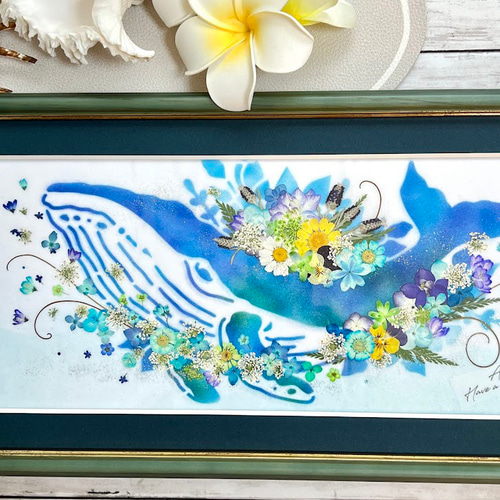 南国の海を悠々と泳クジラさん 押し花アート額 その他アート 神戸六甲