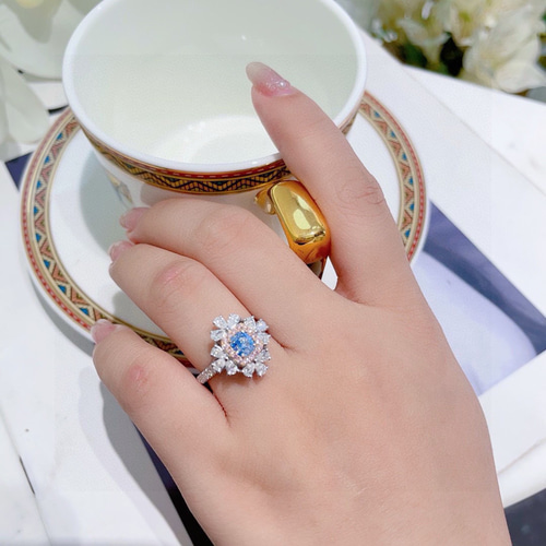 値下げ　GIA 鑑別書つき Dカラーダイヤモンド&ピンクダイヤモンドリング　9号 値下げ GIA 鑑別書つき Dカラーダイヤモンド&ピンクダイヤモンド