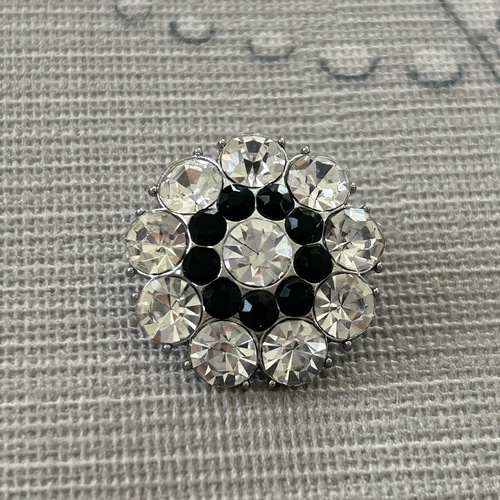 チェコ Vintageボタン ヴィンテージボタン メタル×ガラスストーン