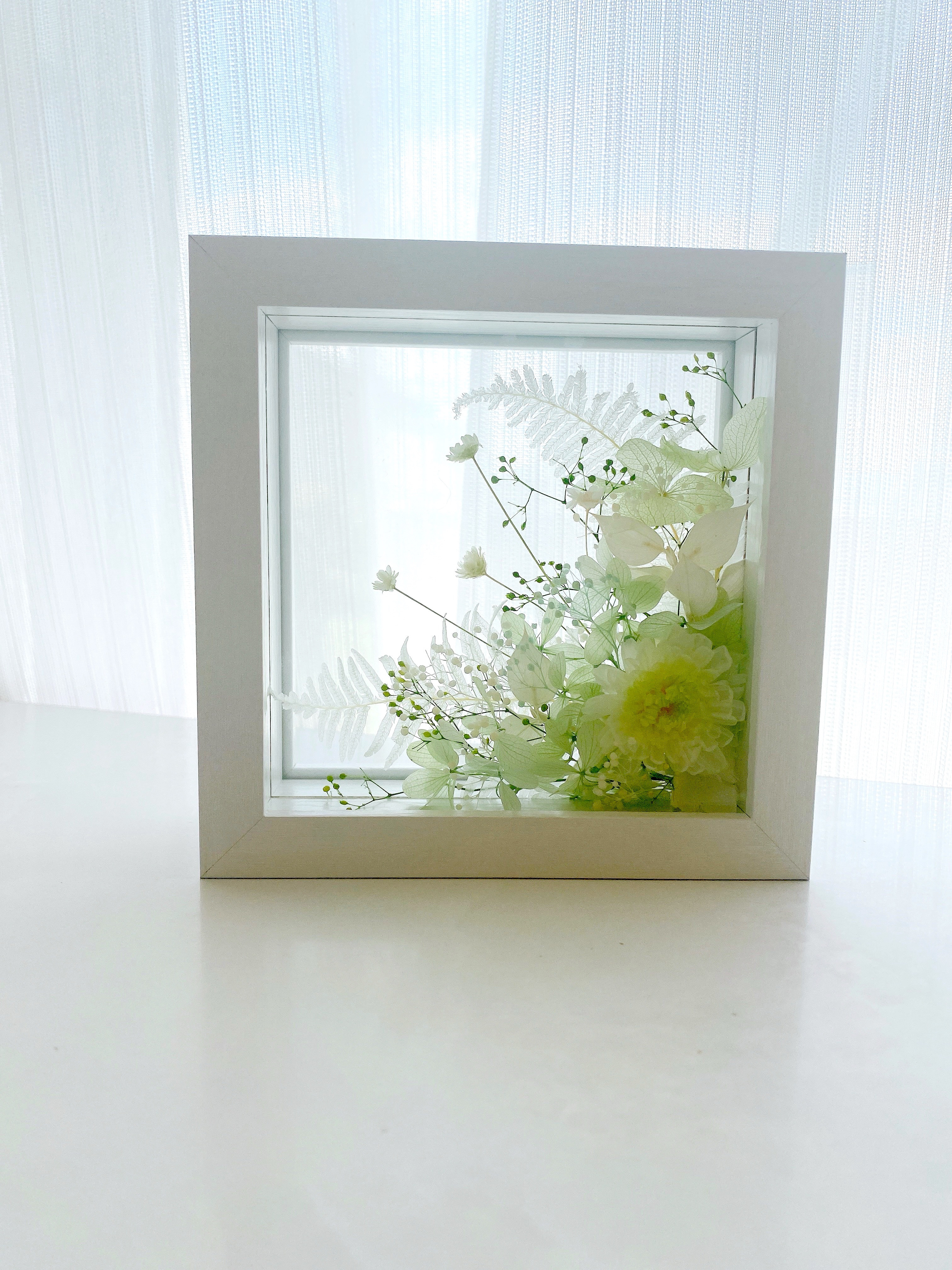 グリーン　涼しげなプリザーブド　敬老の日　月命日・一周忌・新盆に　お供ギフト　お悔やみのお花　お彼岸