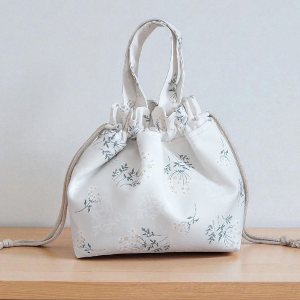 ハンドメイド 保冷バッグ レッスンバッグ 巾着 トートバッグ 花柄 ハンドメイド 保温保冷バック 巾着ランチトートバッグ 花柄白B｜Yahoo