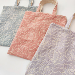 summer SALE！フランス生地・パステルカラーの貝殻トートバッグ 2枚目の画像