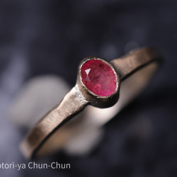小鳥屋ジュエリー】「幻の赤いエメラルド」レッドベリル・K10YGリング