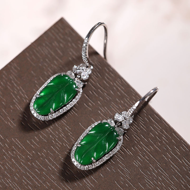 [ヘイズジュエリー] 翡翠の葉影シリーズ 18Kホワイトゴールド 天然翡翠イヤリング ミャンマー産A級オールドマイン翡翠ジュエリ