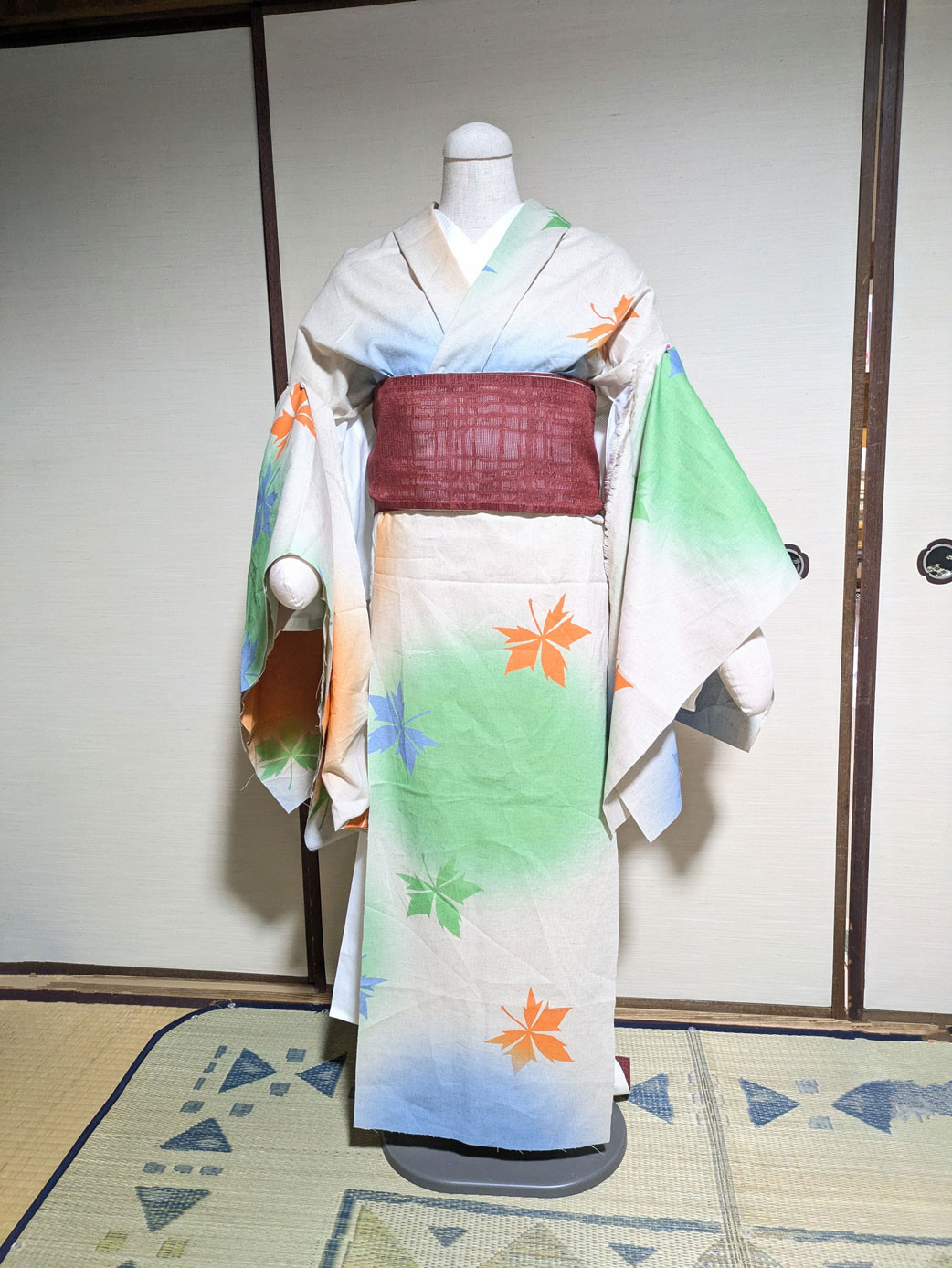 麻の着物　扇面法華経冊子再現着物 - 綿麻混紡　男性にも　古典彩色図案　平安時代