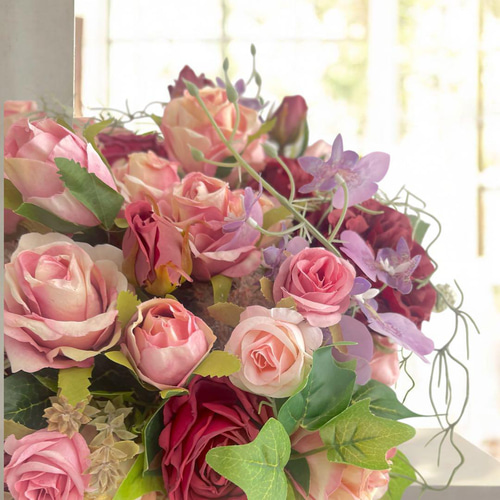 ピンクローズとピオニーのスワッグ｜光触媒フラワー・開店祝い・誕生日ギフト　造花 光触媒フラワー アンティークピンクとボルドーローズのラグジュアリー