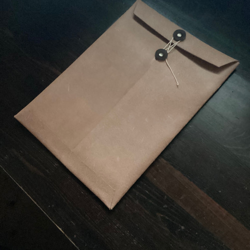 A3サイ✖︎4 A4×5 この問題の(2)で答えは4<a4<＝5となっていますが、4<a<5では