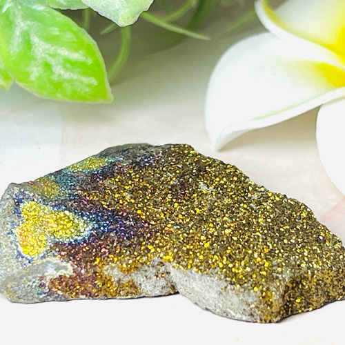 レインボー黄鉄鉱 ロシア産 レインボーパイライト (黄鉄鉱） – 天然石ハッピーギフト