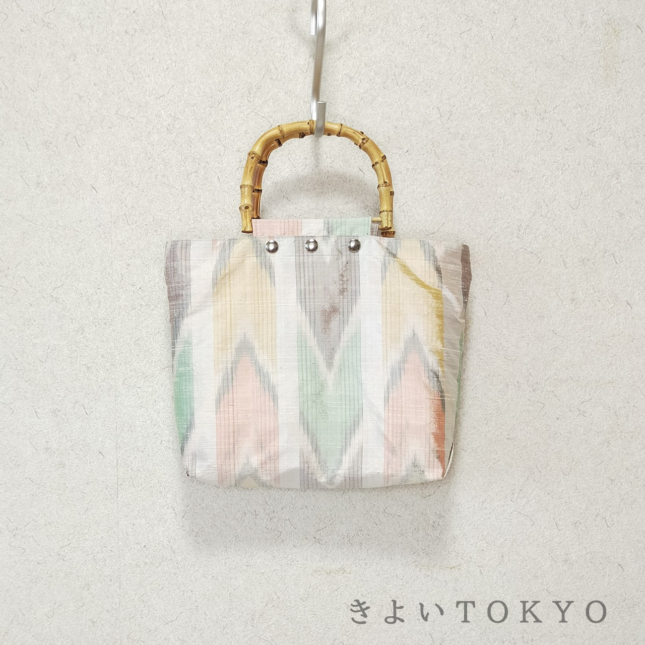 インドシルクのバンブーハンドルバッグ【送料無料】