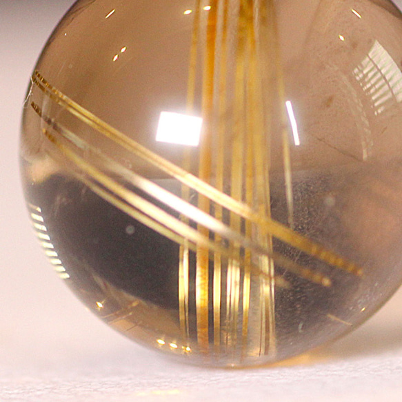透明感抜群X金針が綺麗なスモーキールチル！12ミリ【GHTU6・3g】一点物 ハンドメイド 交換用ゴム＆巾着付　京海堂 7枚目の画像