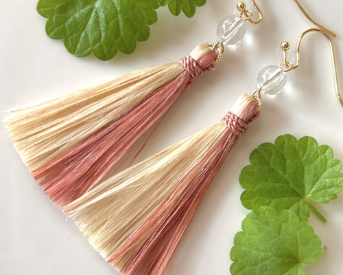 茜染・ナチュラル精麻 水晶のminiタッセルピアス】☆gold color ピアス