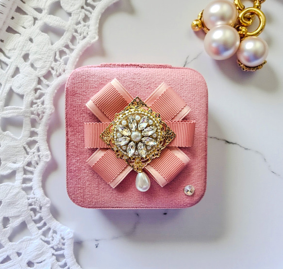 Rosé Élégance（ロゼ・エレガンス）】気品を纏うやわらかな甘さ ピンク