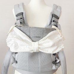 新商品☆抱っこ紐用スリーピングフードカバー☆ベビービョルンHARMONY、ONEKAI、MINIなど☆レース刺繍柄 7枚目の画像