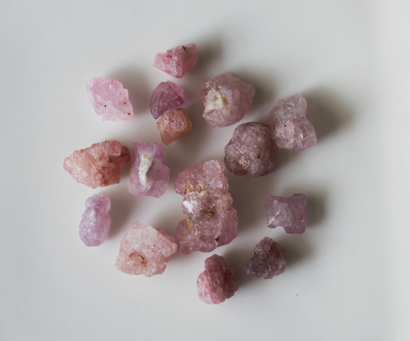 74.3ct 天然石 ピンクスピネル 原石 ミャンマー産 セット売り 天然石