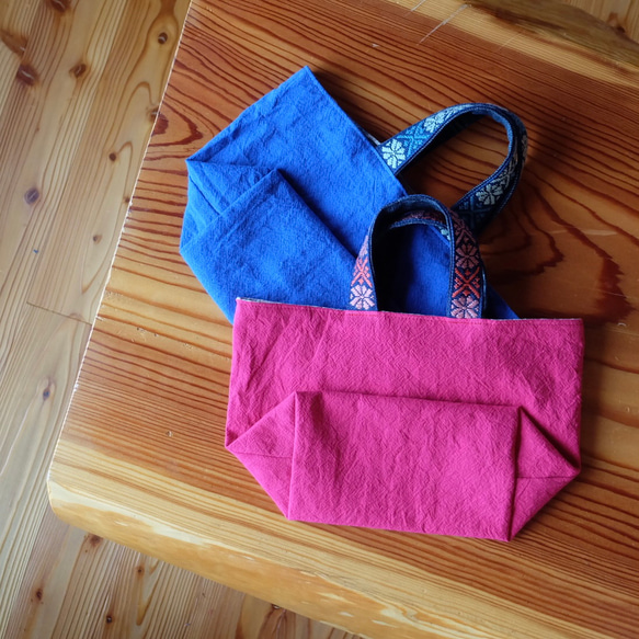 【限量】Kogin刺繡棉麻麵包袋【午餐袋☺︎刺繡】副袋⌘訂製⌘ 第18張的照片