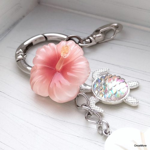 2種のハイビスカスとホヌのカラビナキーホルダー キーホルダー