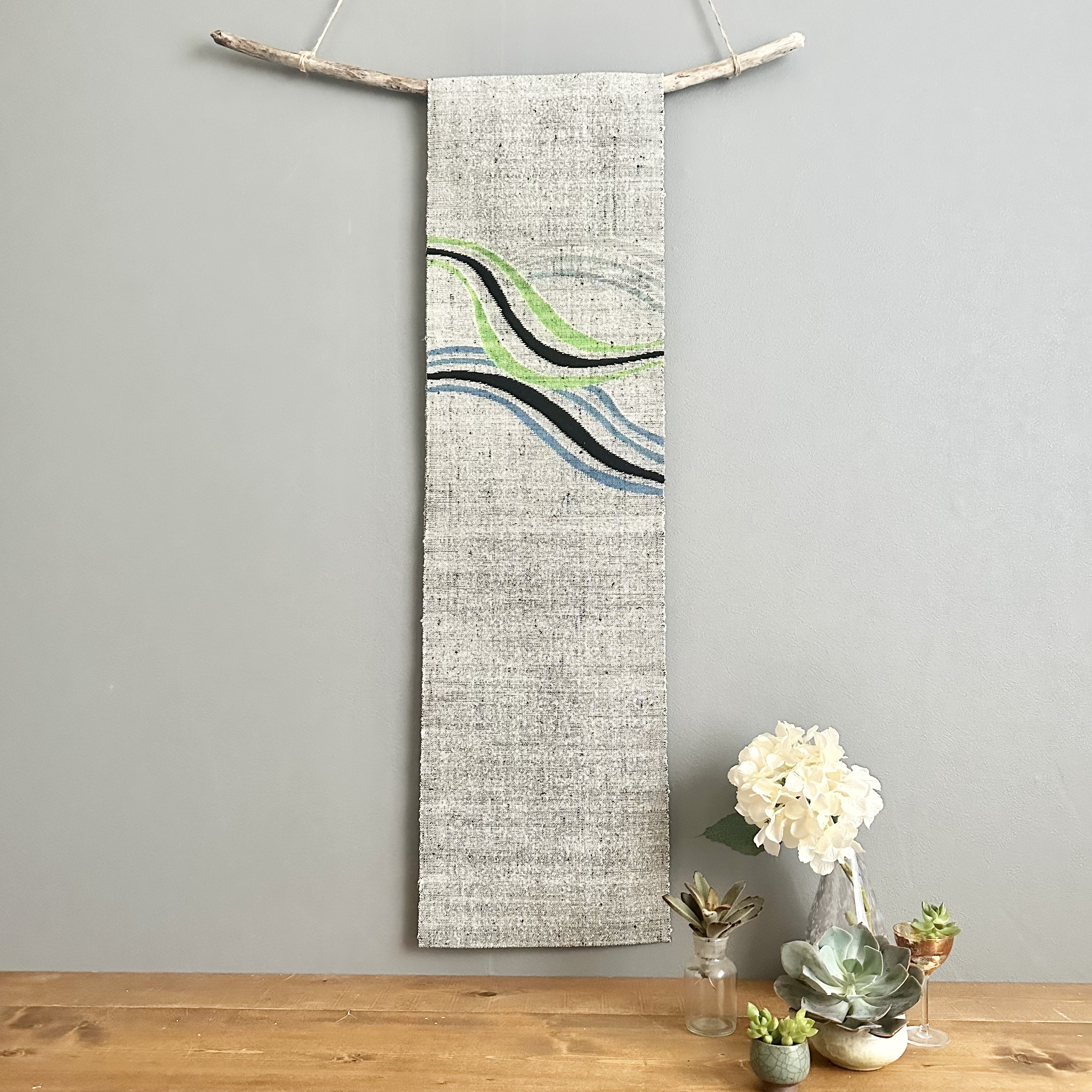 帯のタペストリー　流木×夏のグレー　テーブルランナー使用可　小物　和モダン　着物　リメイク インテリア　和室