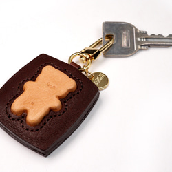 くまちゃんブラウニーのキーホルダー（本革製）／お菓子な革小物 11枚目の画像