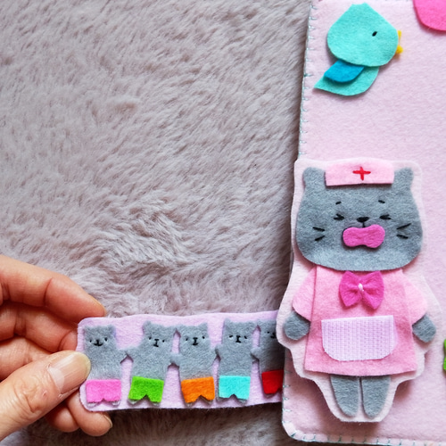 ネコのお医者さん 首掛けシアター 手袋シアター エプロンシアター