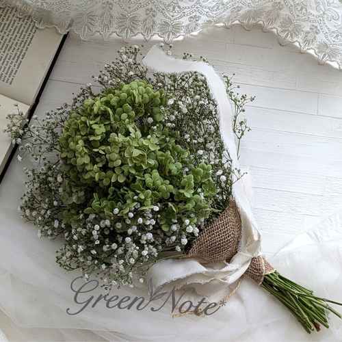 みんな大好き！紫陽花アナベルとかすみ草のナチュラルなドライフラワー