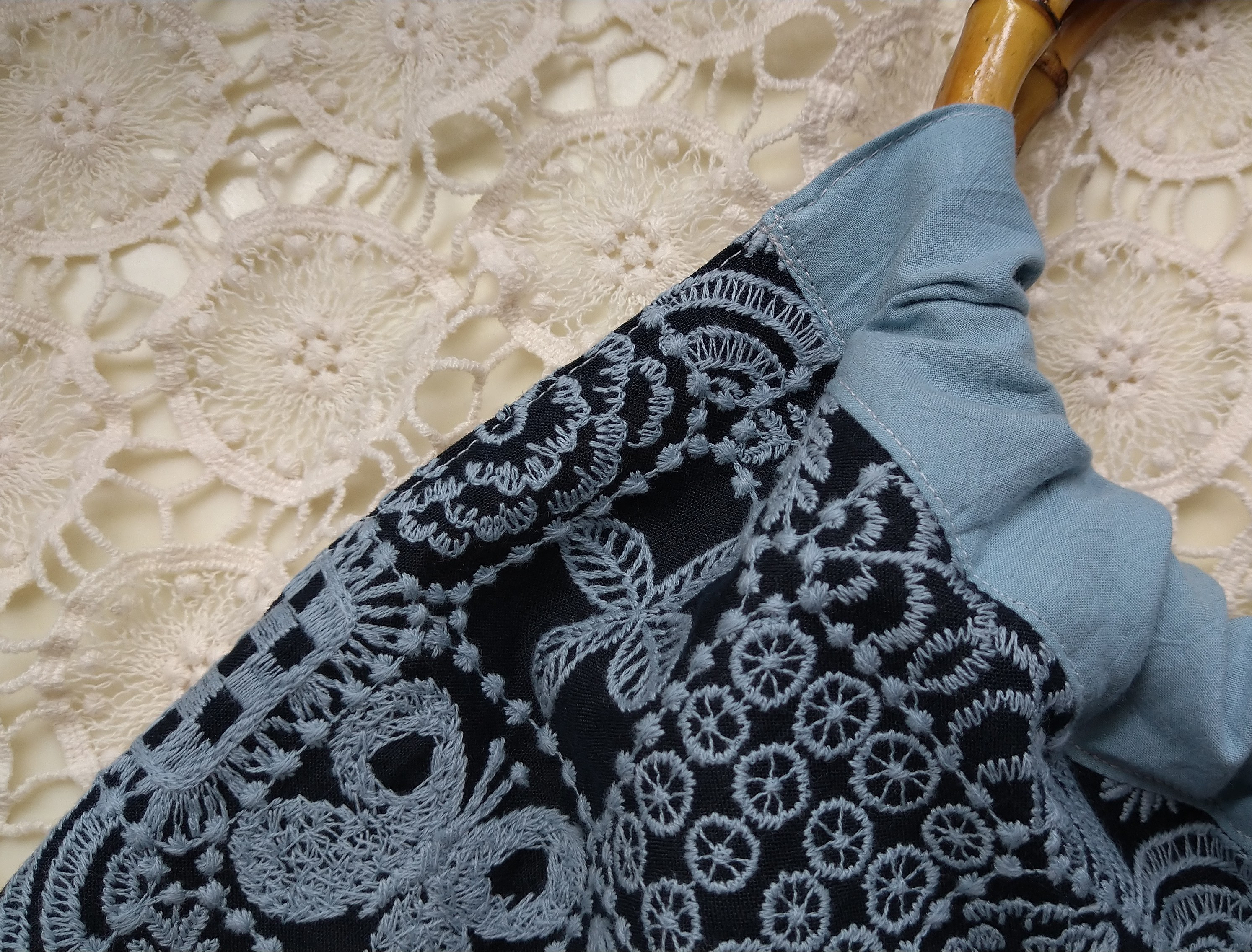 バンブー持ち手のバッグ＊foresttileネイビー×折り鶴タンバリン・mina perhonen