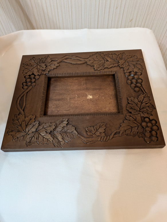 軽井沢彫 写真立て 葡萄（L版）軽井沢彫家具工房 ICCHODO ICCHODO 一彫堂