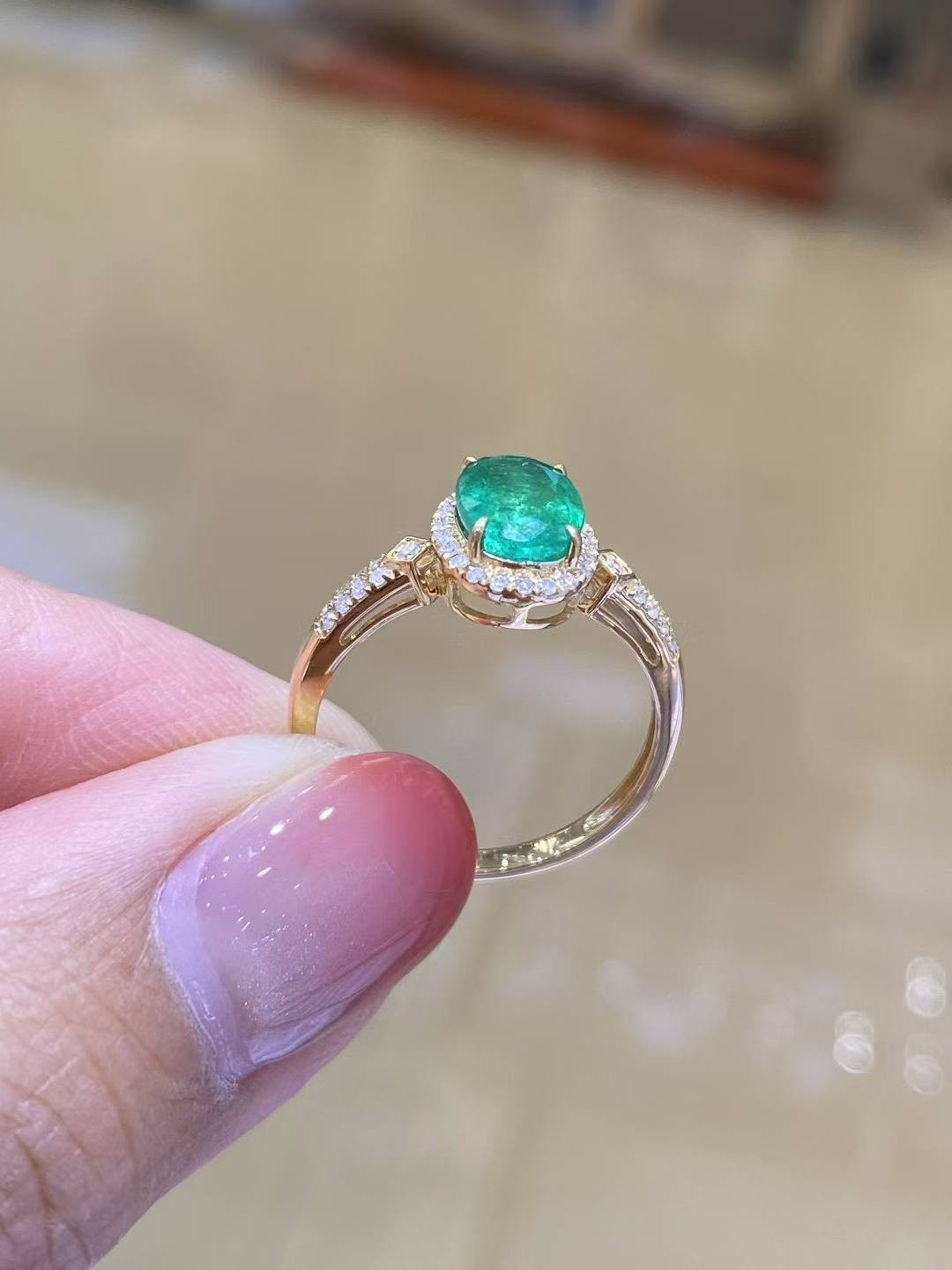 天然ダイヤモンド付きエメラルドリングk18 5802