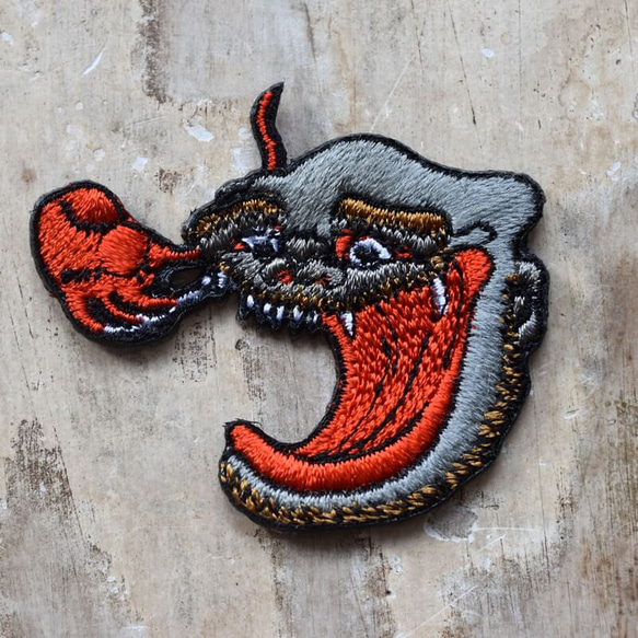 刺繍絵画　[紫雲]作 刺繍絵画　[紫雲]作