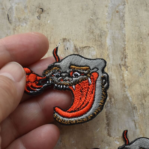 刺繍のワッペン[黒雲より現る!_赤舌]浮世絵妖怪 ワッペン・アップリケ