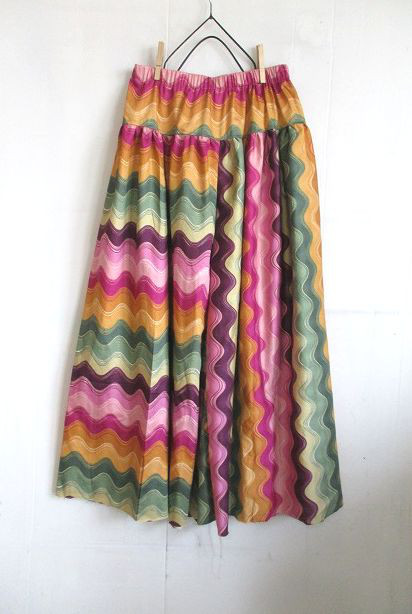 【再入荷大好評　スカートパンツ　ピンクエンジ縦横なみなみプリント　リラックスパンツ　ウエストと丈オーダー可　1点物