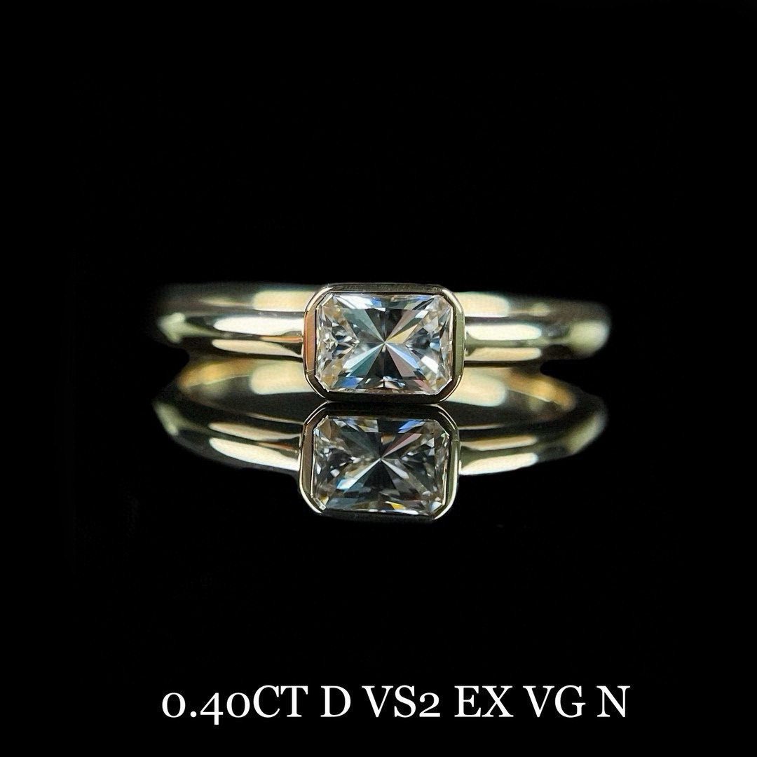 GIA鑑定書付き　0.4ct  天然ダイヤモンド　指輪 リング　ラディアントカット