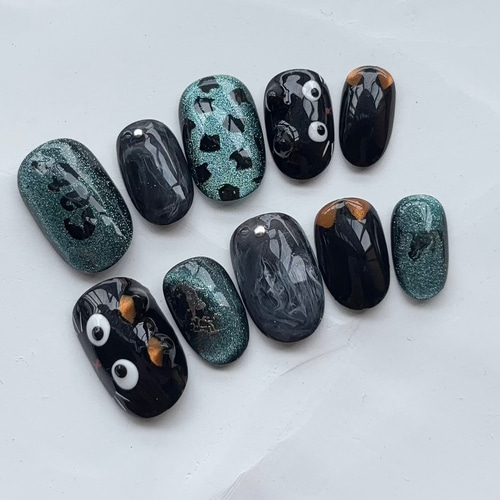 黒猫とミステリアスな夜ネイル、マグネットネイルチップ【ネイルチップ