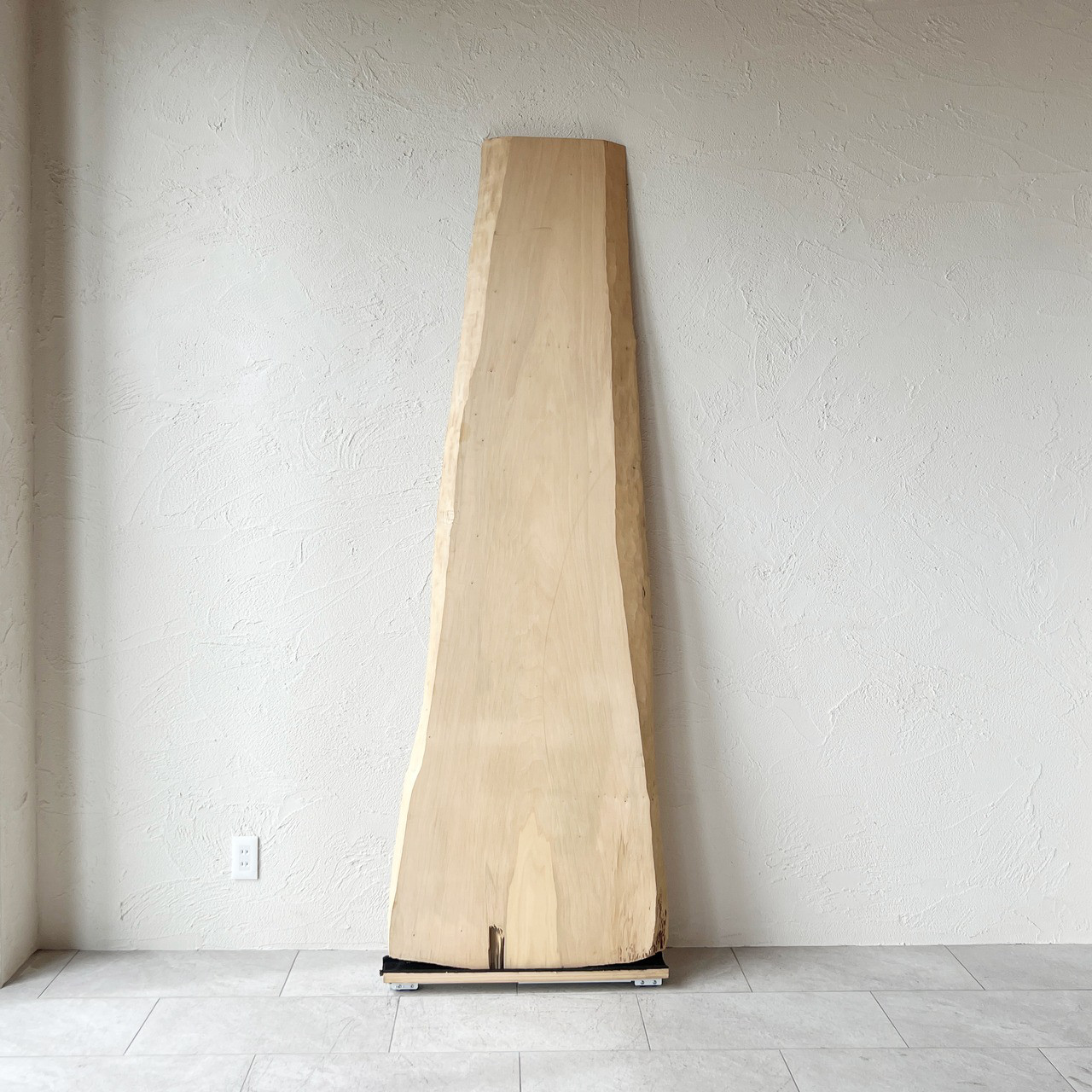 【オーダーメイド】イチョウ 一枚板 高周波プレス済み Lサイズ 幅：約2200mm×奥行：約660mm(最大)